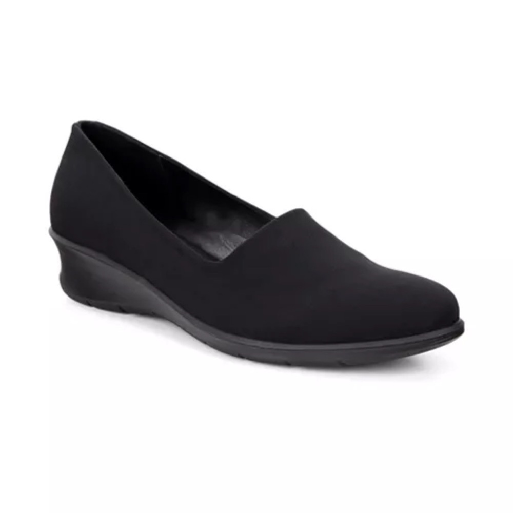 Ecco Felicia Women’s Stretch Leather Low-Heel Slip-On Black Flats Shoes Size 8.5